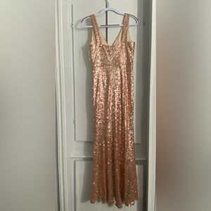 Long sequin gold dress